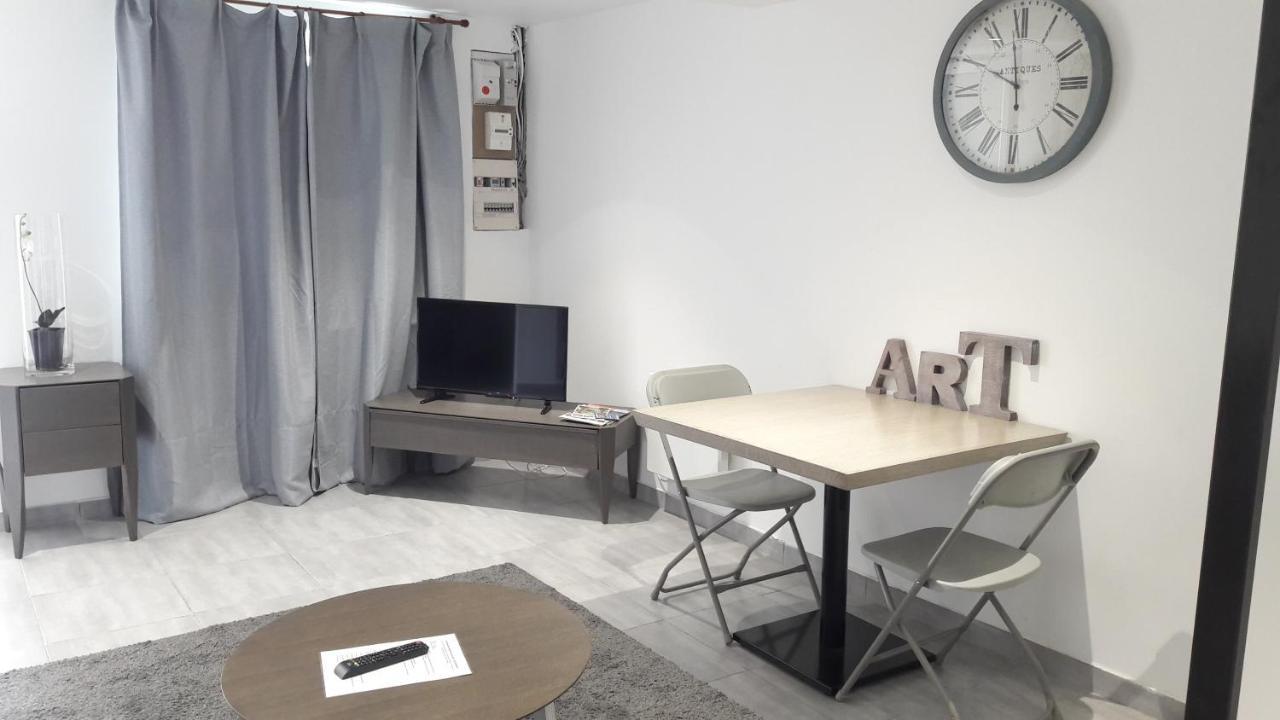 Castelnaudary - Appartement Jardin Ngoại thất bức ảnh