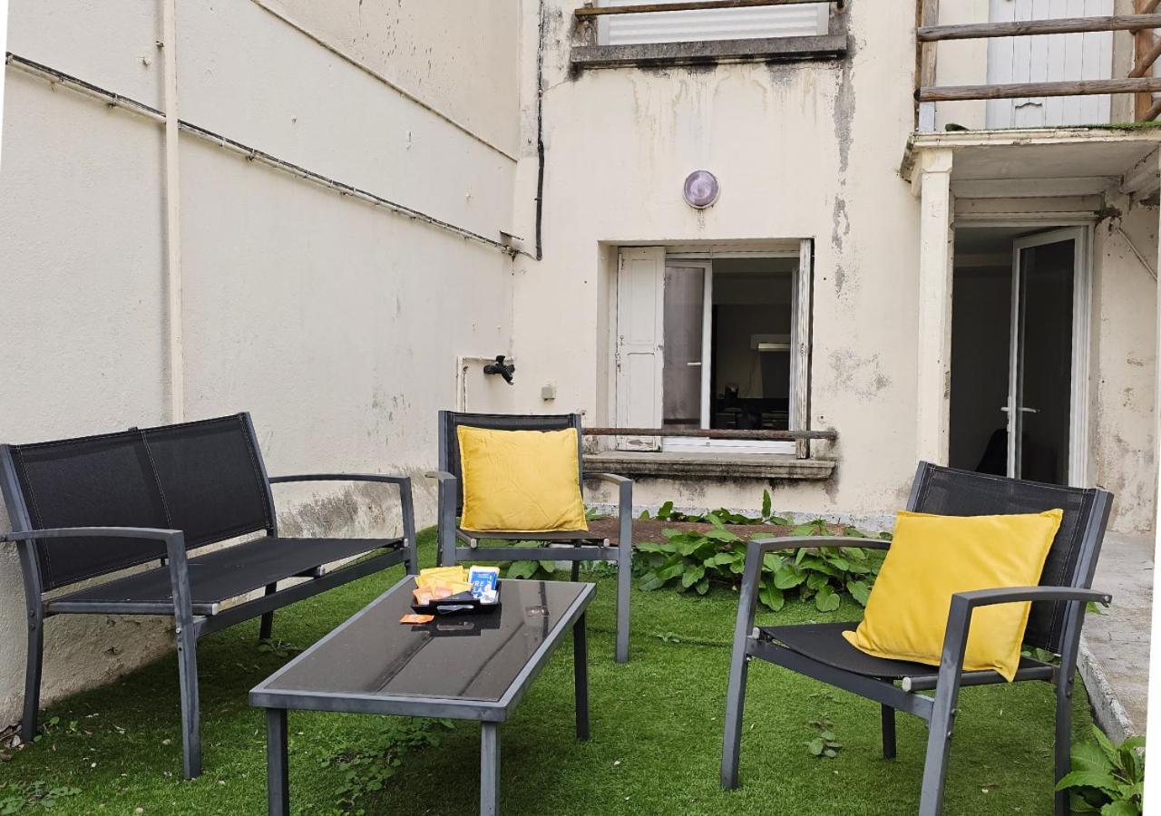 Castelnaudary - Appartement Jardin Ngoại thất bức ảnh